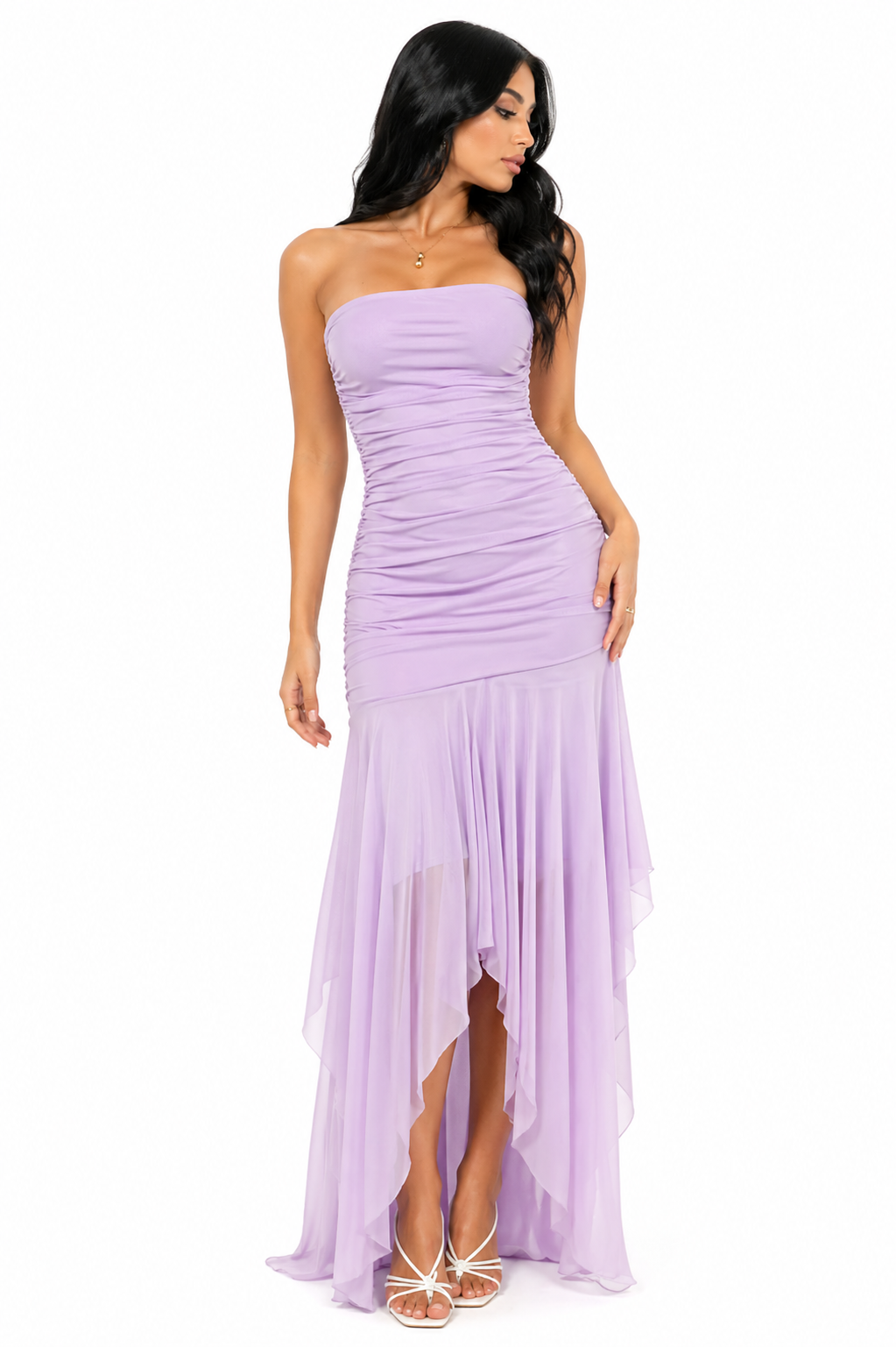 Vestido Mary – Sofisticação Radiante em Tons Dourados