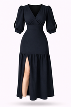 Vestido Helena – Elegância Clássica com Modernidade