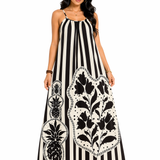 Vestido Plus Size Longo Estampado Tropical com Toque Descontraído Preto