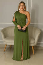 Vestido Gabriela – Sofisticação Clássica com Toque Sedutor
