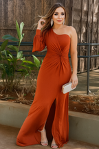 Vestido Gabriela – Sofisticação Clássica com Toque Sedutor
