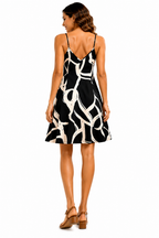 Vestido Casual Minimalista Estampa Abstrata Preto Monocromática Serena