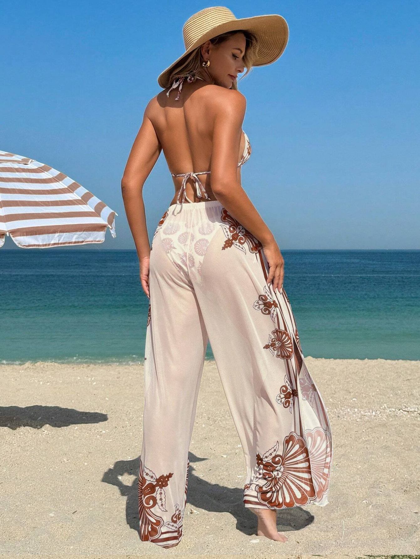 Conjunto 3 Peças Oceano – Elegância Tropical em Azul e Branco