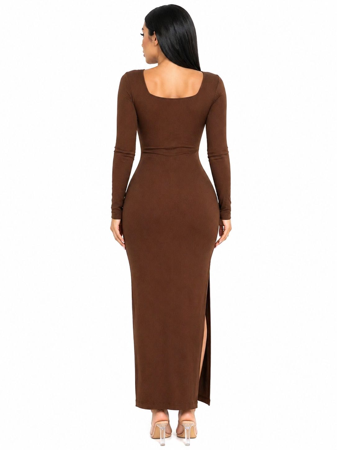 Vestido Longo Clássico com Toque Moderno Stephanie Marrom